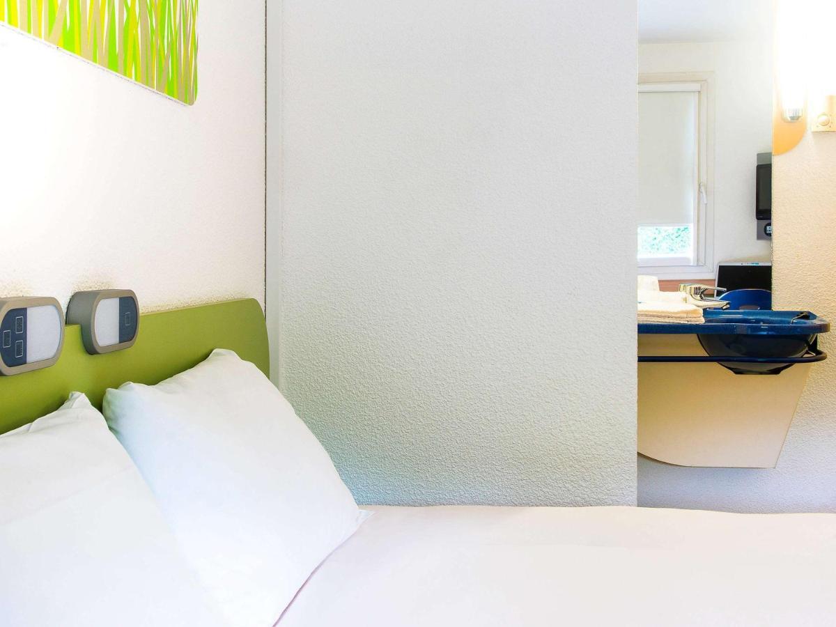 Ibis Budget Issoire Exterior photo